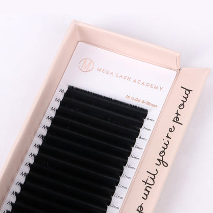 Cashmere Matte Volume - Easy Fanning Lashes