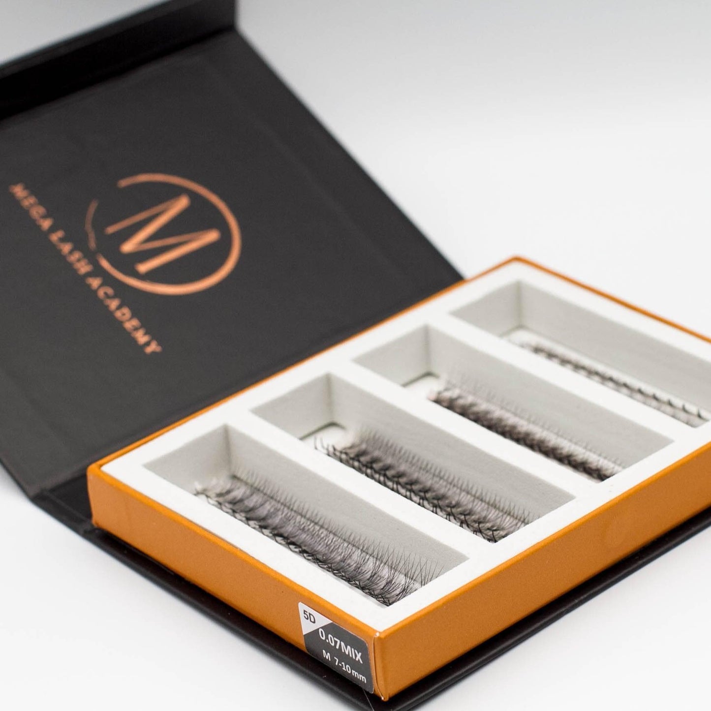 M & L Curl 5D Rapid Promade Fans - 600 Fans