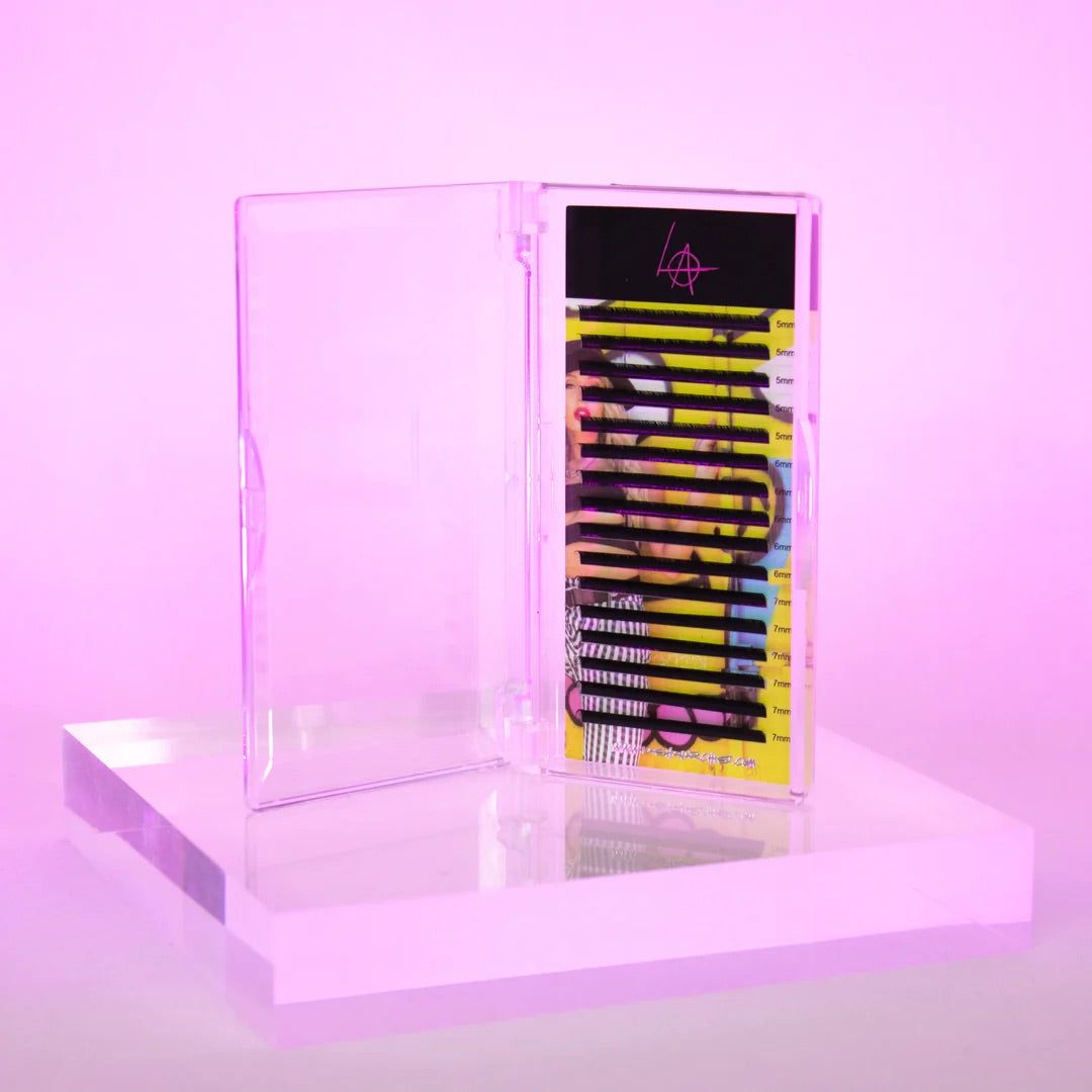 .03 - MegaVolume Lash Extensions