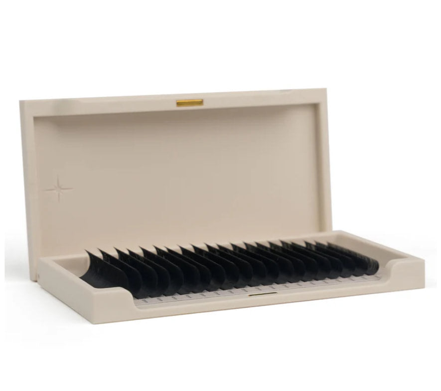 Everything Lashes .03mm (20 Rows/Tray)