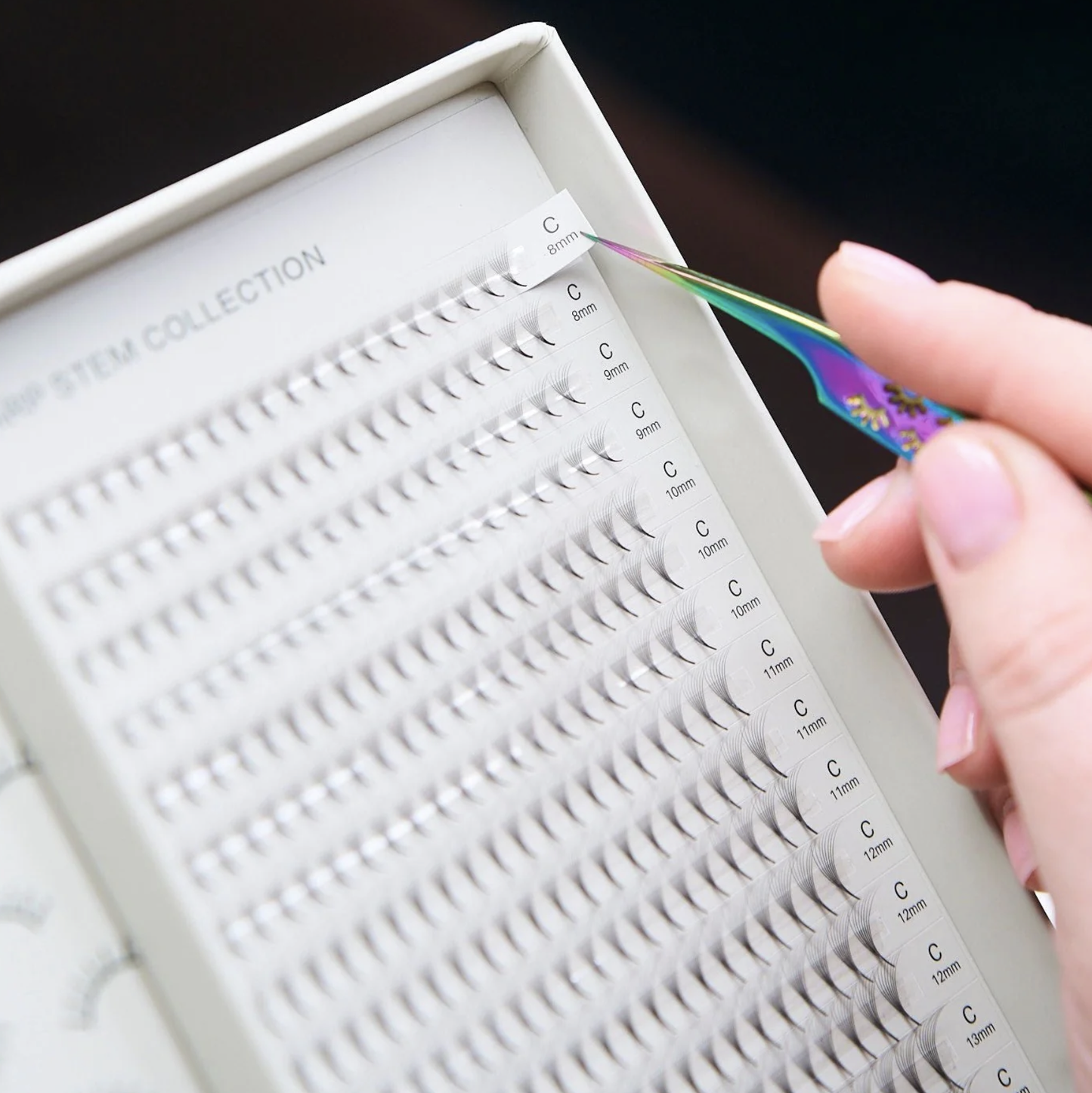 8D Sharp Stem Pre-Made Fans